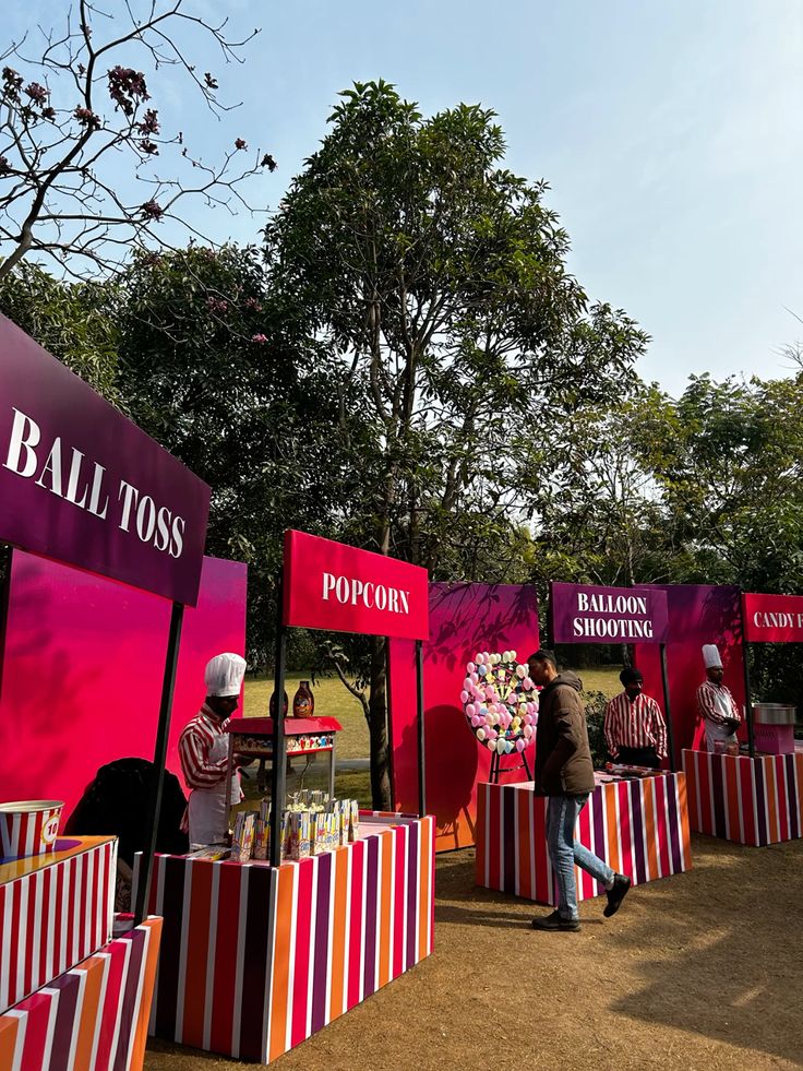 Interactive stalls